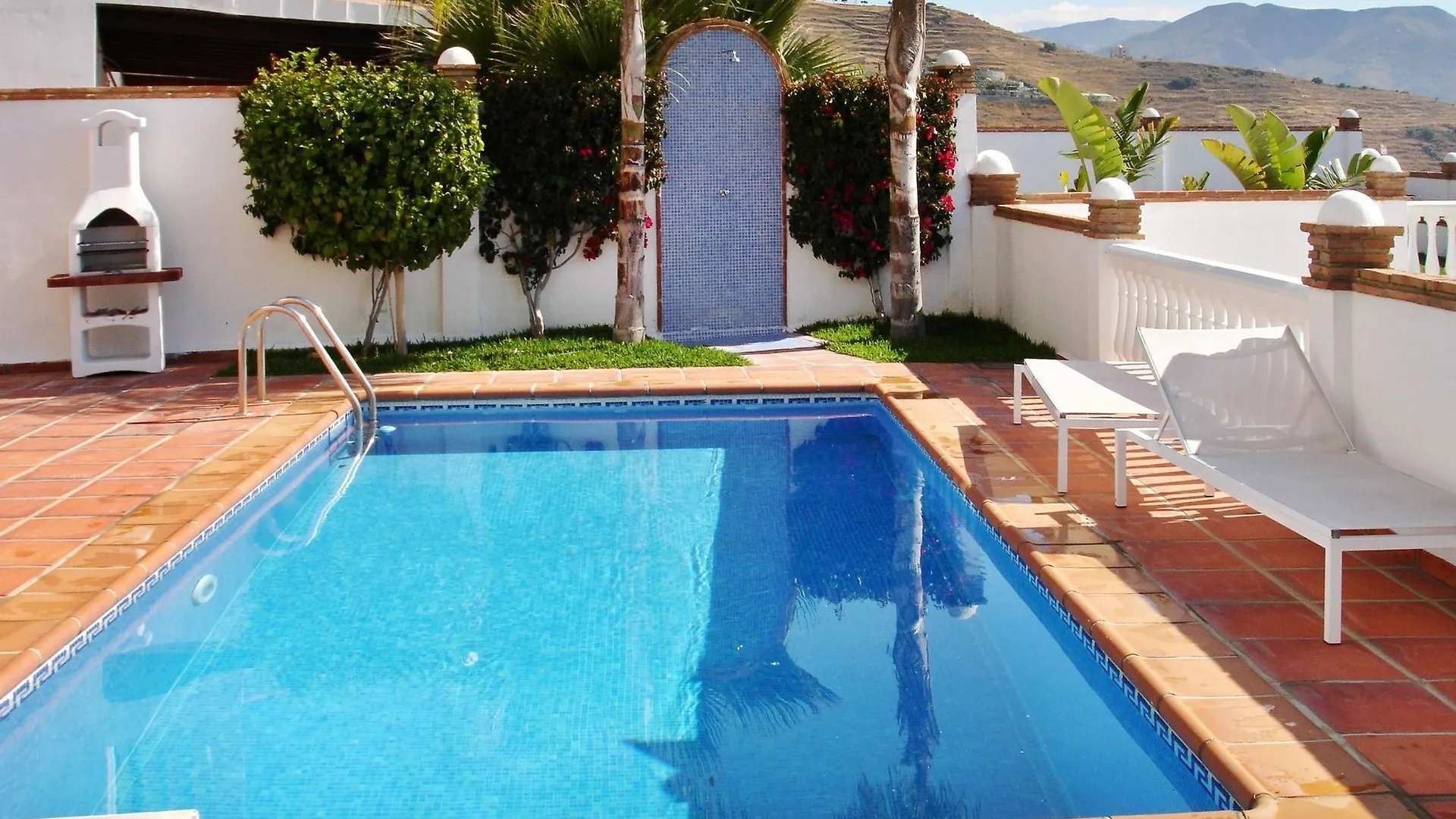 Mirador De Proa A Gorgeous, 4-Bedroom House In Sunny Almunecar With A